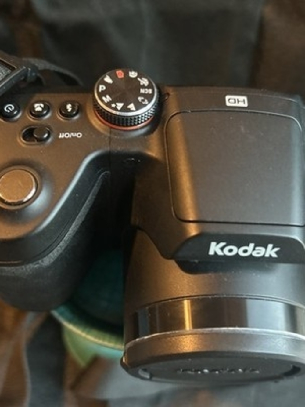 Kodak Black Compact Digital Camera with Mode Dial